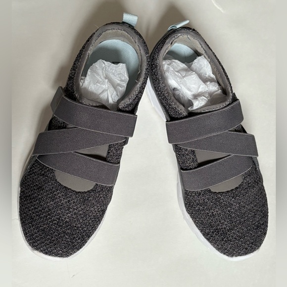 Vionic Gray Sneakers with Adjustable Straps - Picture 3 of 14